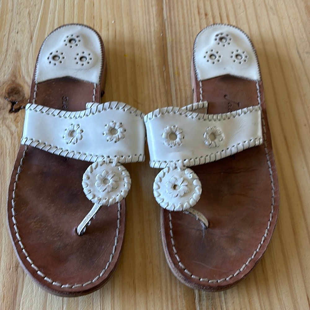 Jack, Rogers sandals